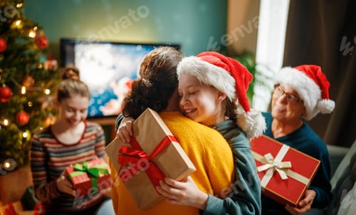 Preview: family celebrating Christmas