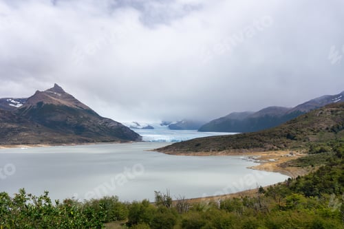 Preview: View of Glacier Perito Moreno in Argentina