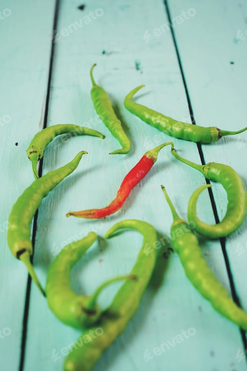 Preview: Green and red hot peppers
