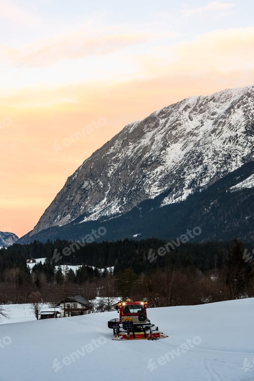 Preview: Mountains in Styria Bad Mitterndorf Alps sunset