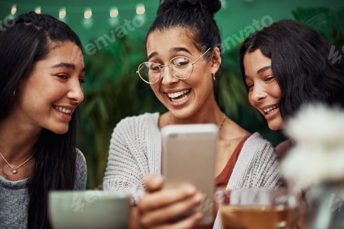 Preview: Sisters bring out our best smiles