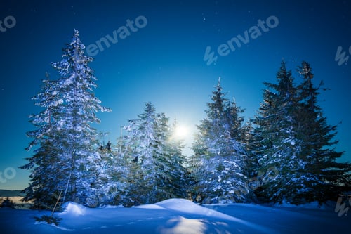 Preview: Mesmerizing landscape of snowy ski slope