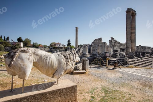 Preview: View of Temple of Apollo in antique city of Didyma, Aydin,Turkey