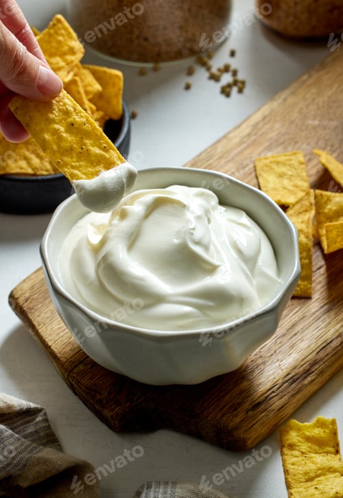 Preview: bowl of sour cream yogurt dip