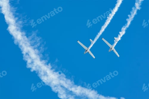 Preview: Stunt aerobatic plane performing stunts in air