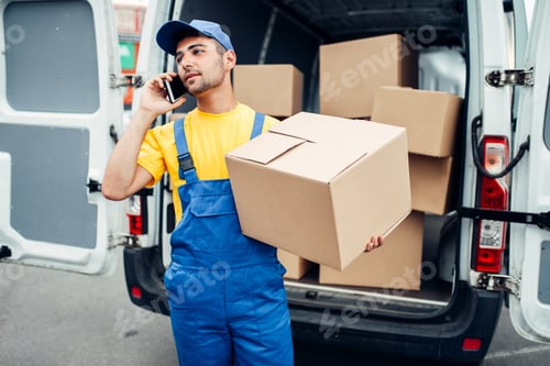 Preview: Cargo delivery service, courier with box and phone
