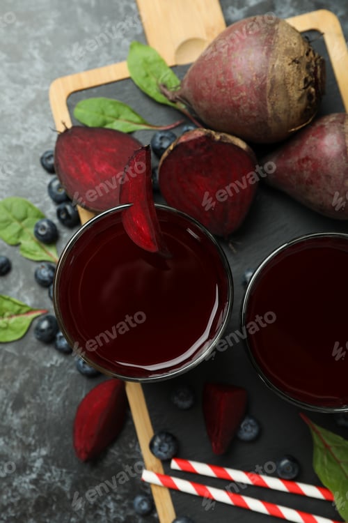 Preview: Concept of healthy drink with beetroot smoothie