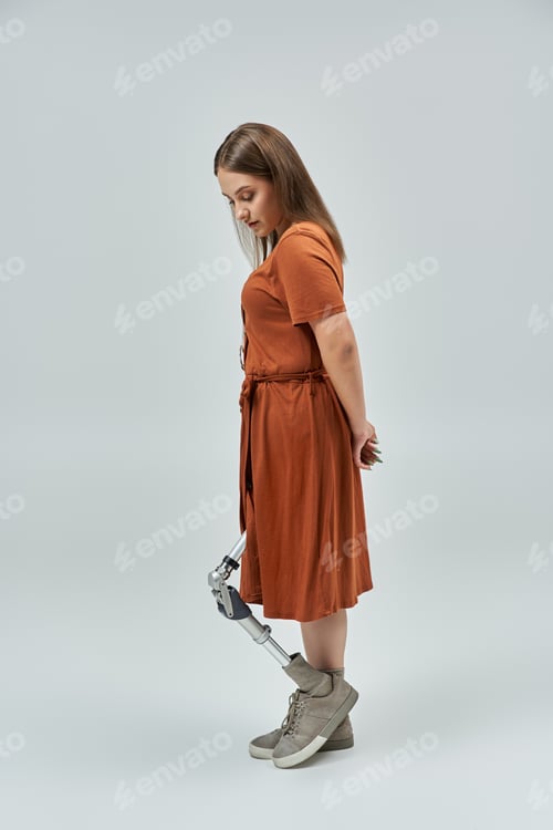 Preview: A Woman's Strength in a Simple Pose