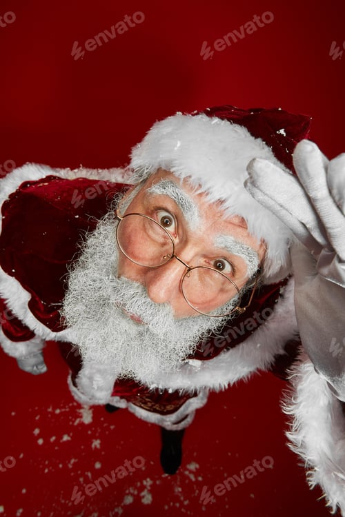 Preview: Santa Claus Looking Up