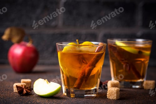 Preview: Spicy apple cider, autumn drink