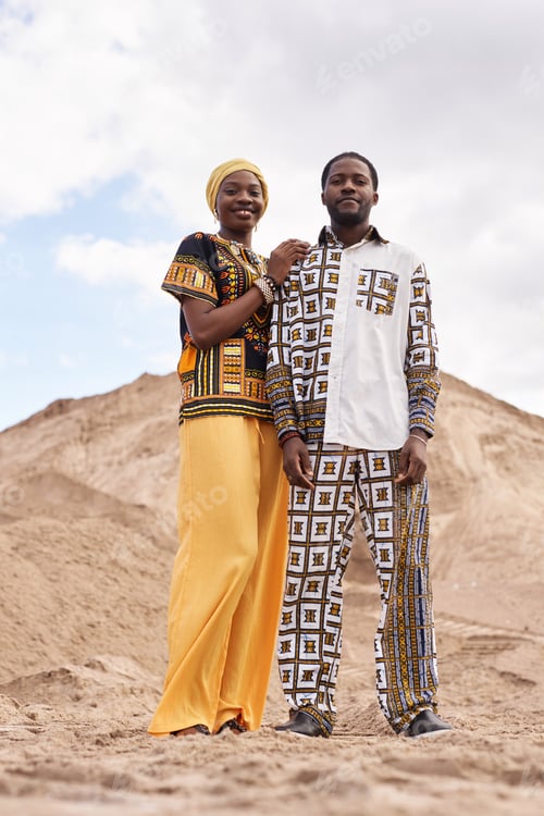 Preview: African American Couple in Traditional Clothing in Desert