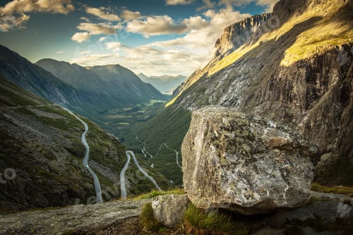 Preview: Famous Trollstigen Road