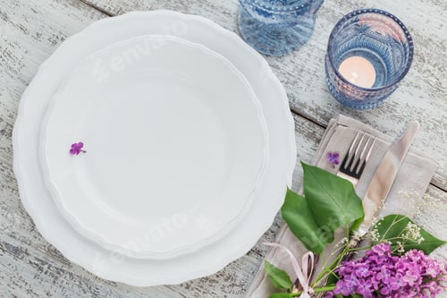 Preview: Rustic table setting with lilac flowers