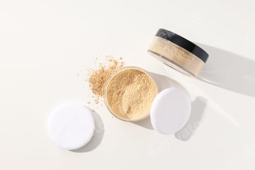 Preview: Face powder, light shade on a light background.