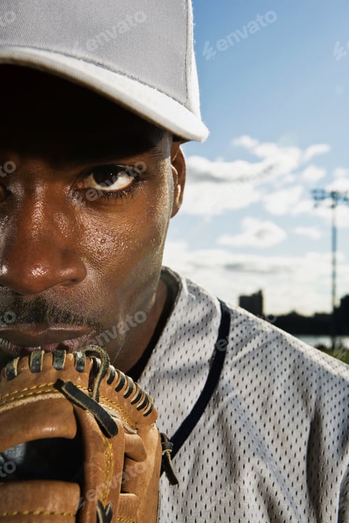 Preview: Portrait of a baseball pitcher