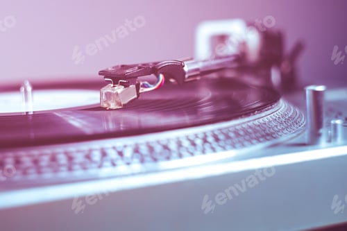 Preview: detail shot of analog vinyl player