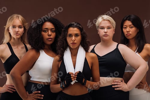 Preview: Group of women of different race and body size in sportswear