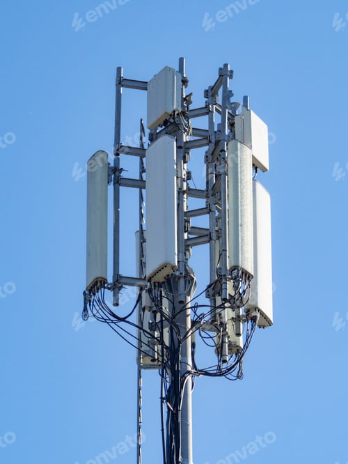 Preview: Multiple antennas are installed on a telecommunication tower, enabling wireless communication