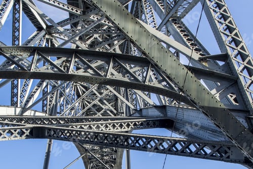 Preview: Closeup shot of the metalworks of famous Dom Luis I Bridge in Porto, Portugal