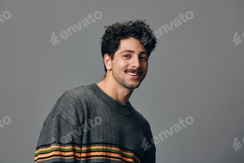 Preview: Portrait man fashion sweater copyspace handsome face mature smile trendy lifestyle hipster