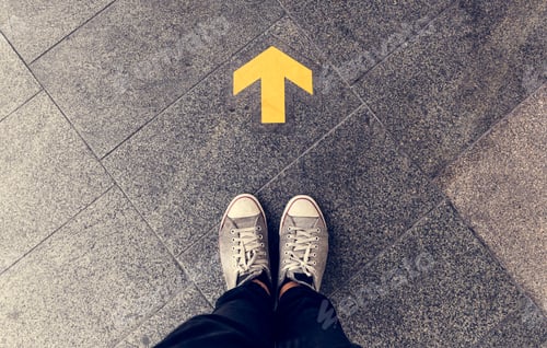 Preview: Direction arrow on the floor