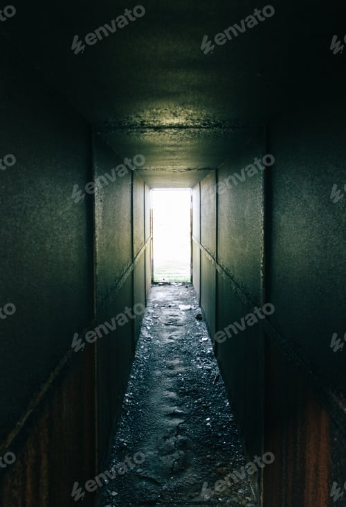 Preview: Metallic dark tunnel with light at the end