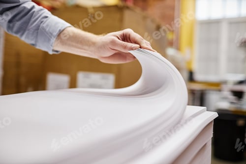 Preview: White Paper at Printshop