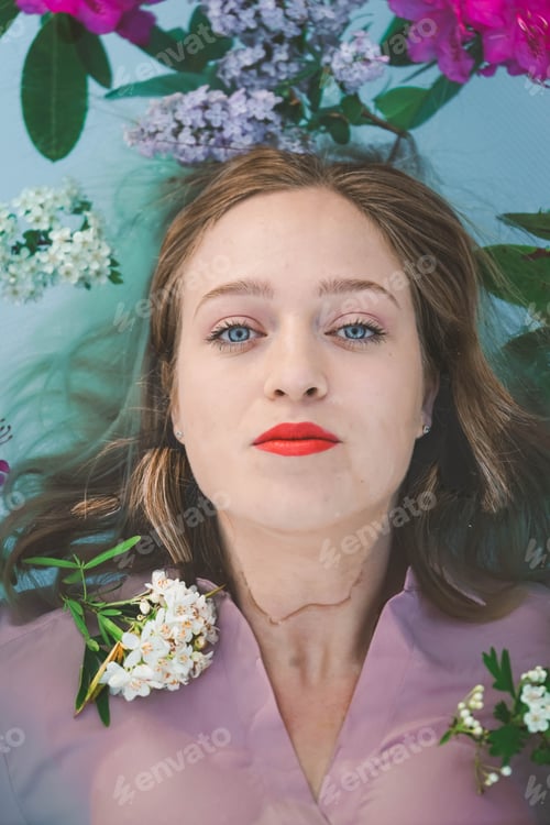 Preview: Women,Scented,Flower,Springtime,Smelling,One Woman Only,Nature,Happiness,Only Women,Beauty,People,We