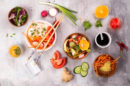 Preview: Spicy glass noodles with vegetables - carrots, cucumber, peppers, garlic.