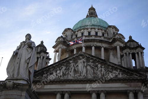 Preview: Belfast, Ireland »; March 2017: Detail of the city hall dome of Belfast