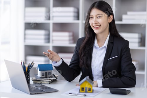 Preview: Real estate broker agent presenting and consult to customer to decision making sign insurance form a