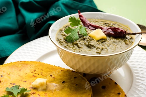 Preview: Makki Ki Roti Sarson Ka Saag