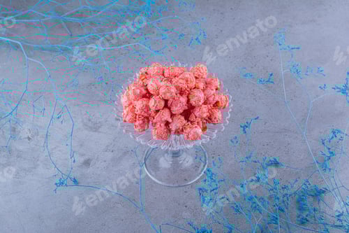Preview: Pink Popcorn in Glass Dish with Blue Branches