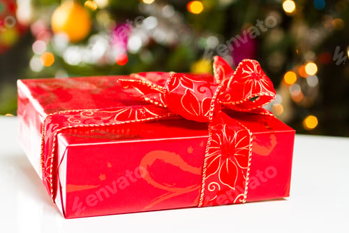 Preview: Presents