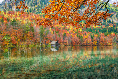 Preview: Fabulous autumn scene of Hinterer Langbathsee lake.