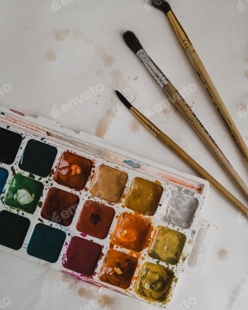 Preview: Vibrant Watercolor Paint Set and Artistic Brushes