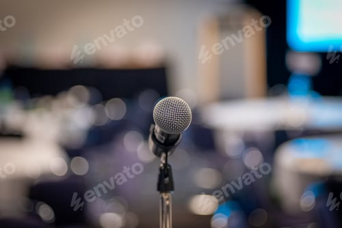 Preview: Public speaking in an event