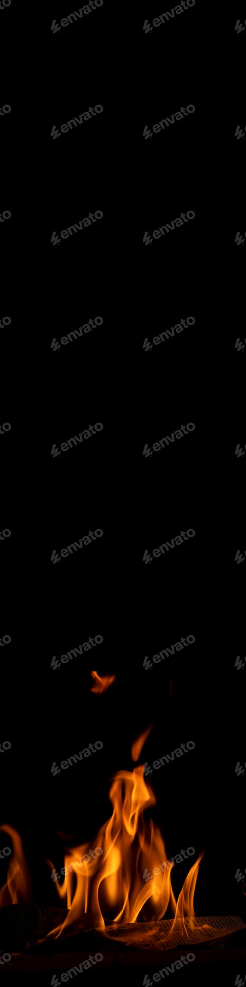 Preview: Banner 1x4 playing tongues and reflections of flame on a black background