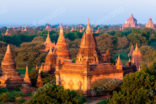 Preview: Stupas in the Bagan Archaeological Zone in Bagan, Myanmar
