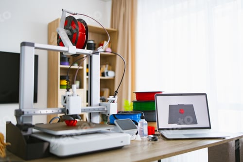 Preview: 3D Printer and Filament Spools