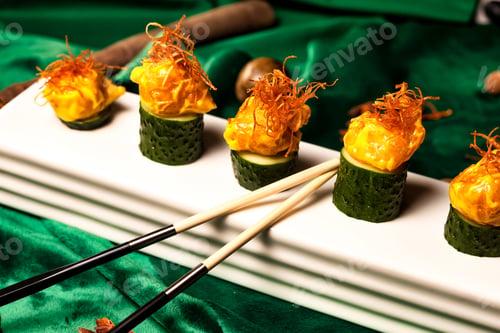 Preview: Gastronomic Delicacies of a Far East Restaurant on Jade Colored Silks