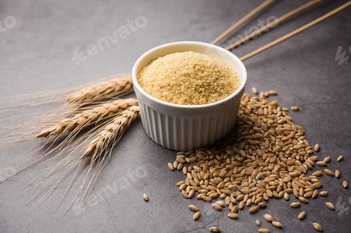 Preview: Raw Broken Wheat or Daliya or Dalia, selective focus