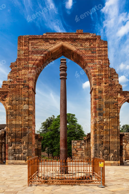 Preview: Iron pillar in Qutub complex