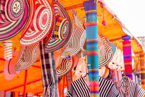 Preview: Colombian hats and clothing store for cultural festivals. Traditional colorful clothing.