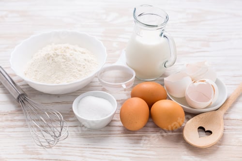 Preview: Assortment of basic baking ingredients for cake, muffins or pancakes