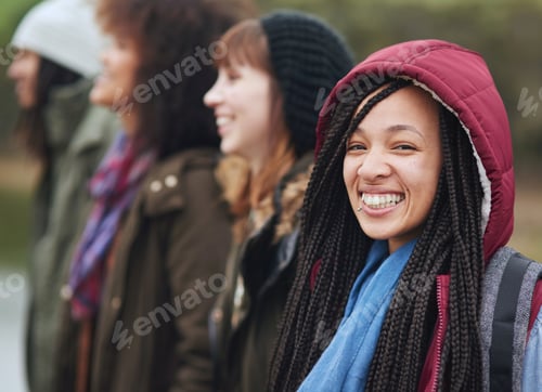 Preview: Smiles all around when were together