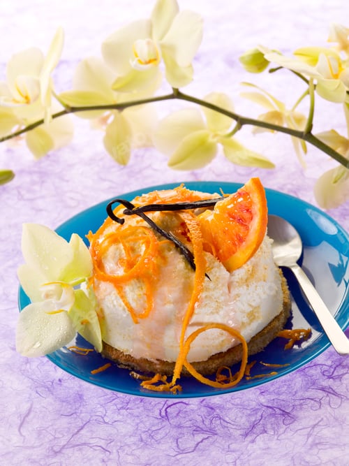 Preview: dessert ricotta with orange and vanilla