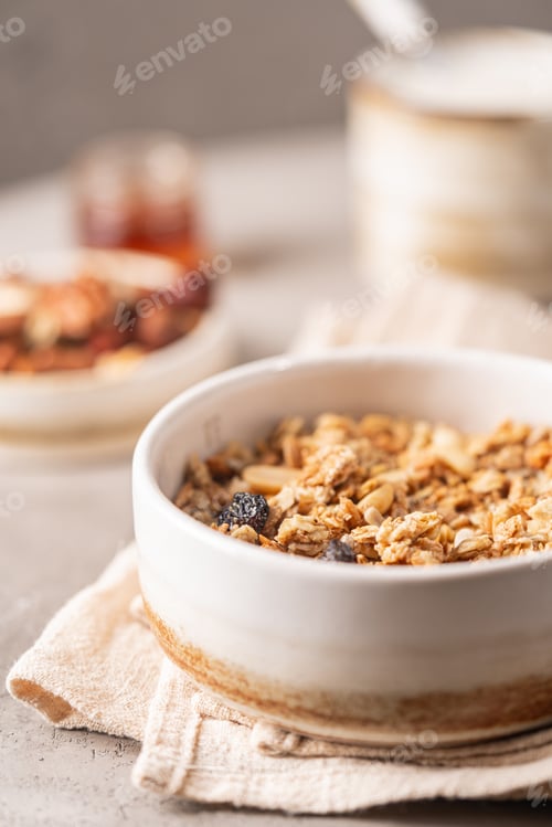 Preview: Delicious homemade granola