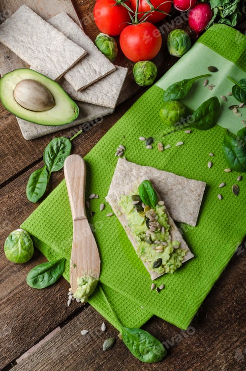 Preview: Home avocado spread on Crispbread with seeds