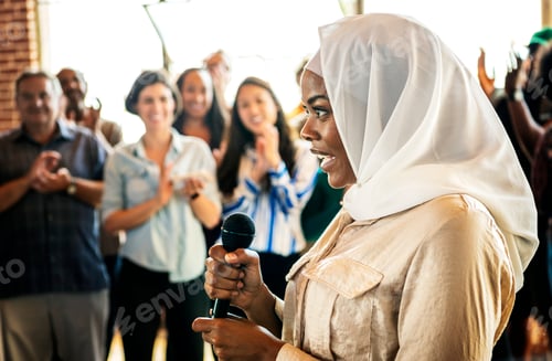 Preview: Muslim woman speaker